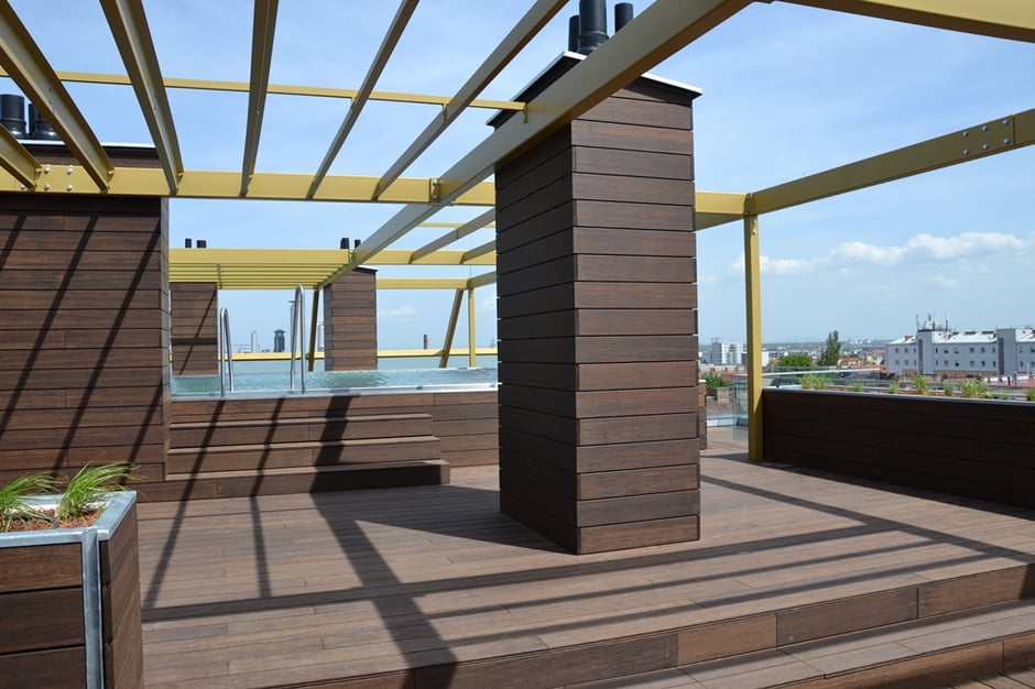 2018029 LR (14) Picture by RHMhttps://www.moso-bamboo.com/bamboo-inspiration/bamboo-decking-residential-building-braunhubergasse-28/?lang_selected=true?lang_selected=true&utm_source=hubspot&utm_medium=blog&utm_campaign=Decking%202021&utm_content=a3