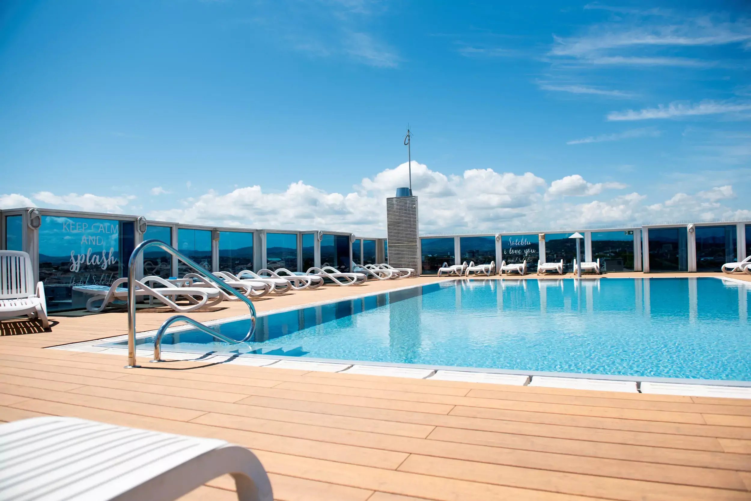 2025003-lr-1-picture-by-arianna-costa-soleblu-n-durance-decking